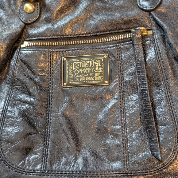 Two Vintage Coach Bags - Picture 4 of 7